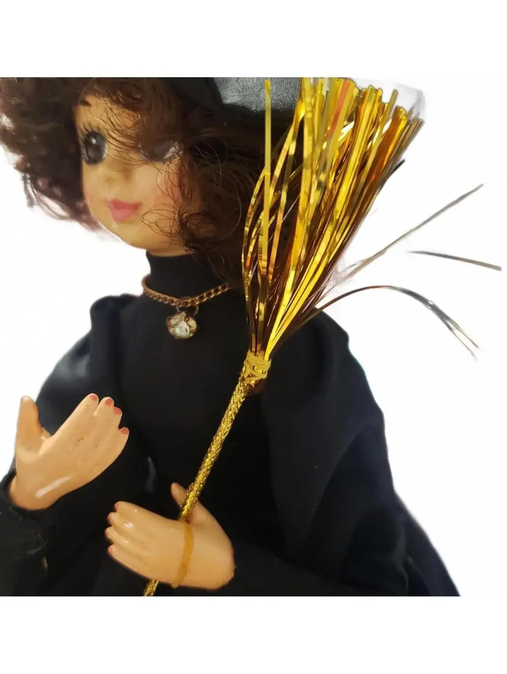 Vintage Halloween Brinn’s Musical Calendar Miss Doll, 1986 w/ Tags Music Box